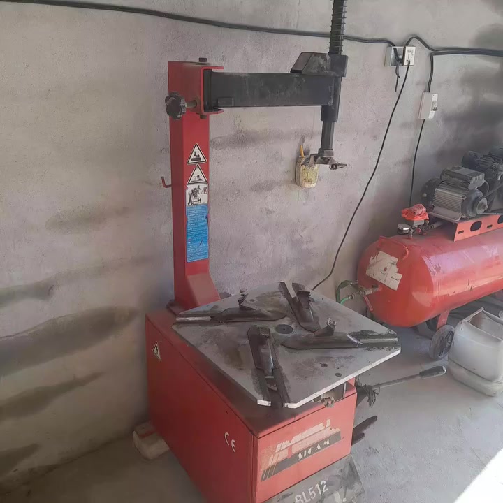 غراض بنجرجي كاملة من معدات وسباين ولقم كمبريسر خالعه يوجد غراض بنجر عدة كاملة بسعر مناسب ***********
