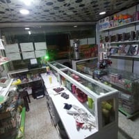 مكتبة متكاملة • ع الشارع • ٤ طابعات