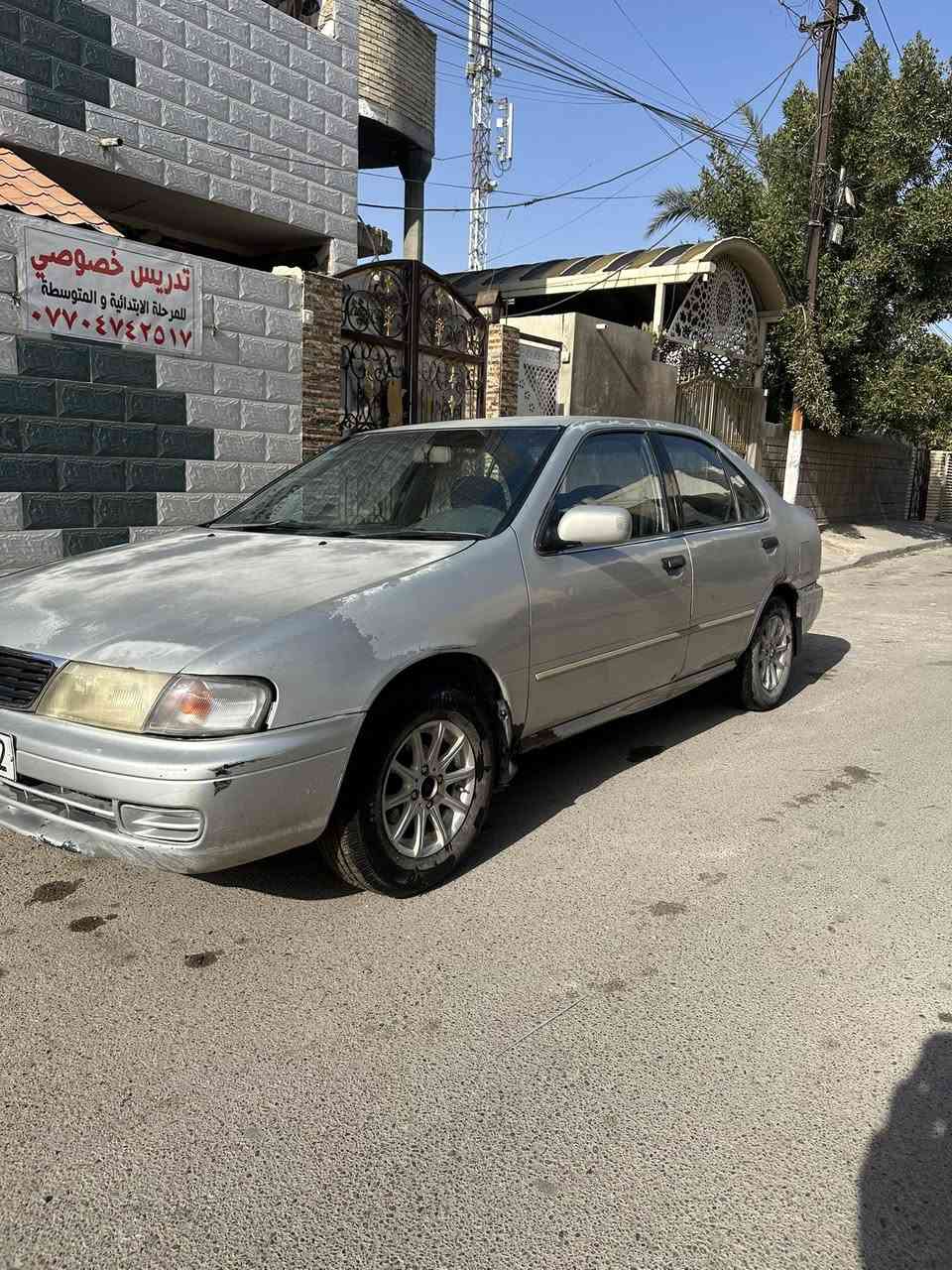 نيسان سني 1995
كير ومكينه خير من الله كير عادي 
باسمي مداور ثاني يوم 
السيارة مثل ما واضحة بصورة بيها جراد 
مكاني  بغداد الجديدة 
السعر 35 وبيها مجال 
***********
***********
ما متواجد ؏ فيس
