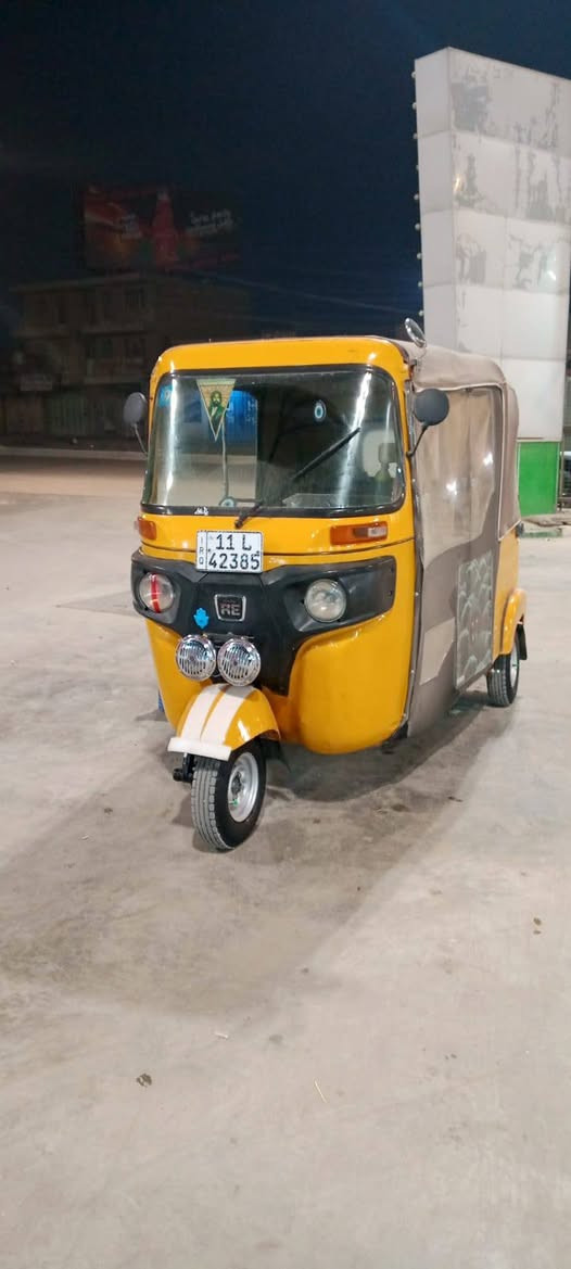 السلام عليكم تكتك 20 شهر 10 تحويل مباشر ابيع عقد مروري ضرره موضح بصور باوع بيهن لتكلي شبيها مابيها محرك مفتوح وكله جديد امانت لله كله جديد وليبل وردي سيسي دهن متنقص عنوان عبيدي رئاسه قرب جامع الامام علي للاستفسار 
***********
