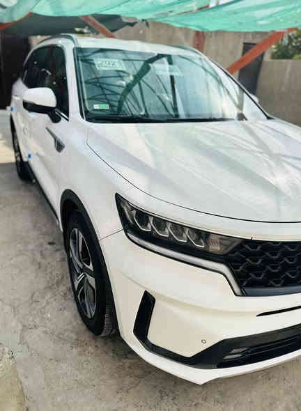 سورنتو خليجي 2021 كفاله عامه من الدعامية للدعامية ماشية 51 محرك 6 سلندر رقم اربيل بأسم شركة سيارة جديده بعد احله من الصورة السعر 275 وبيه مجال بسيط للشراي *********** مكاني بصرة المدينة
