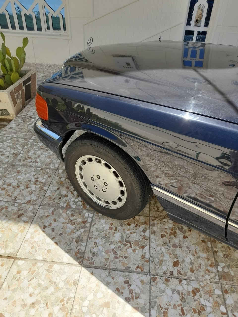 السلام عليكم للبيع مالسدس ٣٠٠مال جناي  موديل ٨٩تبريد ثلج سعر ٨٣ وبيه مجال للطيبين  العنوان بغداد ***********
