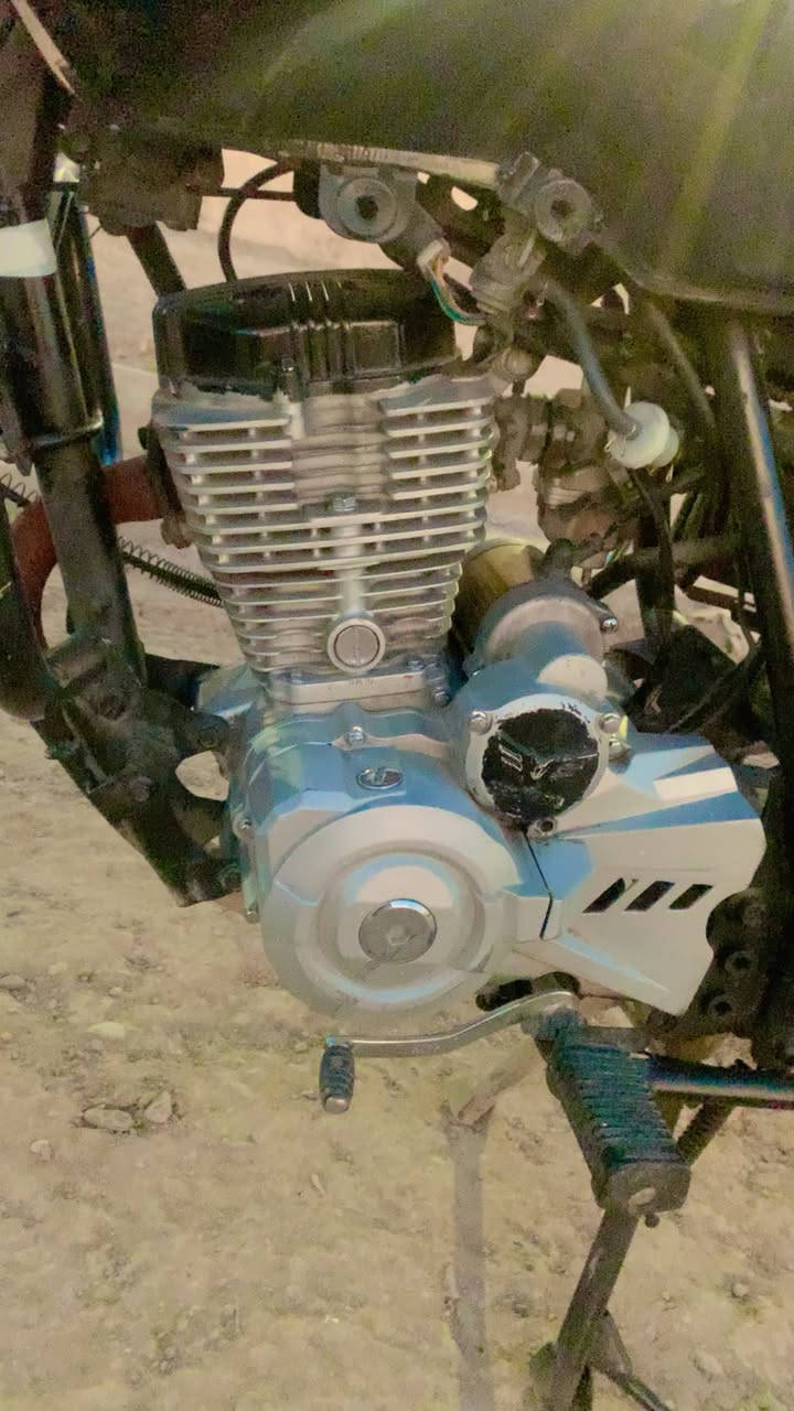 سلام عليكم
شبابنة طيبة دراجة للبيع او للمراوس بيرانية حسب القناعة  اوراق انغسلن كاملات حتة كمرك مدفوع بس تفتتن اكفلهة سرقة او عشاير موديل 2019
دراجة خير من الله  سعر 400 او بيهة مجال مكاني بغداد الحسينية مال راشدية


**إذا كنت صاحب هذا الإعلان وتريد حذفه لأي سبب، رجاءا أرسل رسالة إلى الدعم الفني**