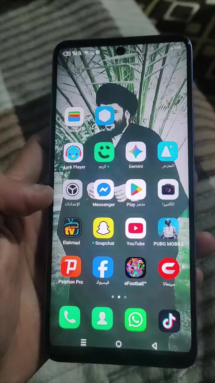 السلام عليكم مرخصت صاحب الگروب جهاز انفنكس هوت 50 الجهاز نضيف وغراضه كامله الله شاهد صارلي 3 اشهر من ماخذة بعد جديد سعر120  60 فريم بلبوبجي وبي مجال قليل للطيبين مكاني بغداد العبيدي الهاتف***********
