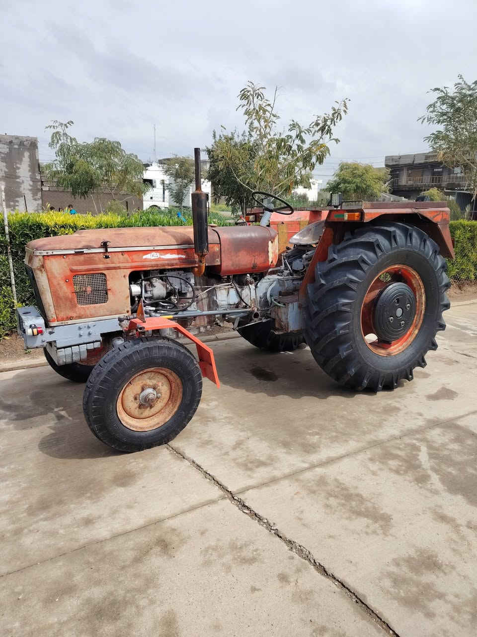 البيع مكينه عنتر موديل ٨٩ رقم او سنويه بدون تحويل مكان ديالى خانقين *********** سعر ٧ او بي مجال قليل
