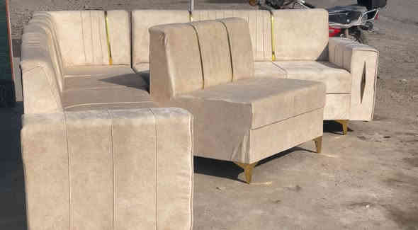 ديوان (10)مقعد و (20) مقعد 
جديد غير مستخدم 🔥
معرض ومزاد البيت 
دلي عباس/العبور قرب جسر الشيخ حسن 
***********
