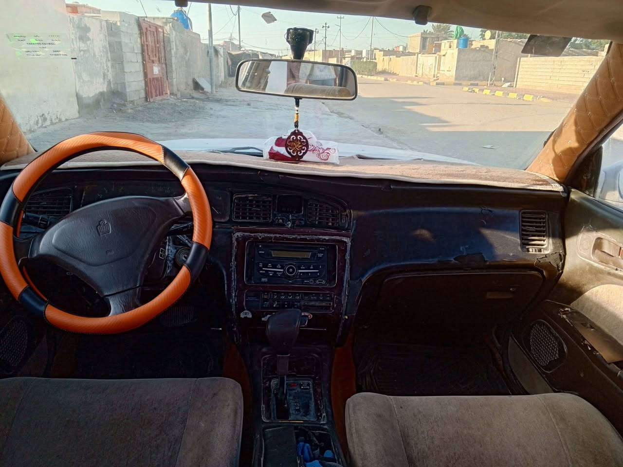 سلام عليكم سياره بطه للبيع
مديل 1992 
مكفوله من الكص ونقل جثه 
محرك 2500 
سنويه ب 2031 مشروع وطني 
رقم دولي نكليزي بسمي تحويل ثاني يوم 
سياره مكفوله 
السعر 48 للاتفسار ***********
