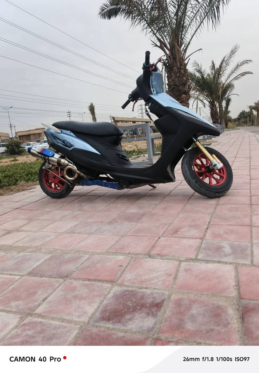 يالله السلام عليكم دراجه ماكس عدله للبيع فول تزويد أقره المنشور وتصلدبلات أمامي تزويد
وياله تزويد +قطره دهن
بوشه 55
بدأت بريك 
صالنصه حلزوني
كت كلجات
رباط مكينه راجع
سلف رياضي 
دبل خلفي
الدراجه فول واحد ع واحد السعر 800 وبيها مجال مكاني كوفه براكيه شارع المطار القديم غير متواجد ع فيس بوك اتصل واني بخدمتك ***********
