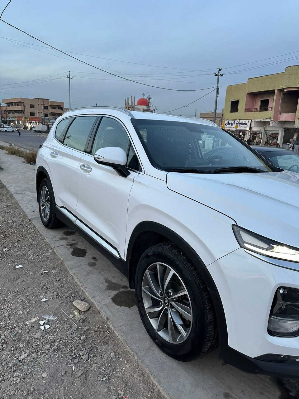 سلام عليكم من رخصت الادمن سنتاڤي 2020 خليجي 4v السيارة ماشيه 140km بس جديدة لك بيها بارد بين الباب والجاملغ مال سكن بس ترايها مال ماشيه 50 شكد مو جديدة السيارة السيارة باسمي تحويل ثانيوم السعر 203 وبيها مجال للطيبين ***********
