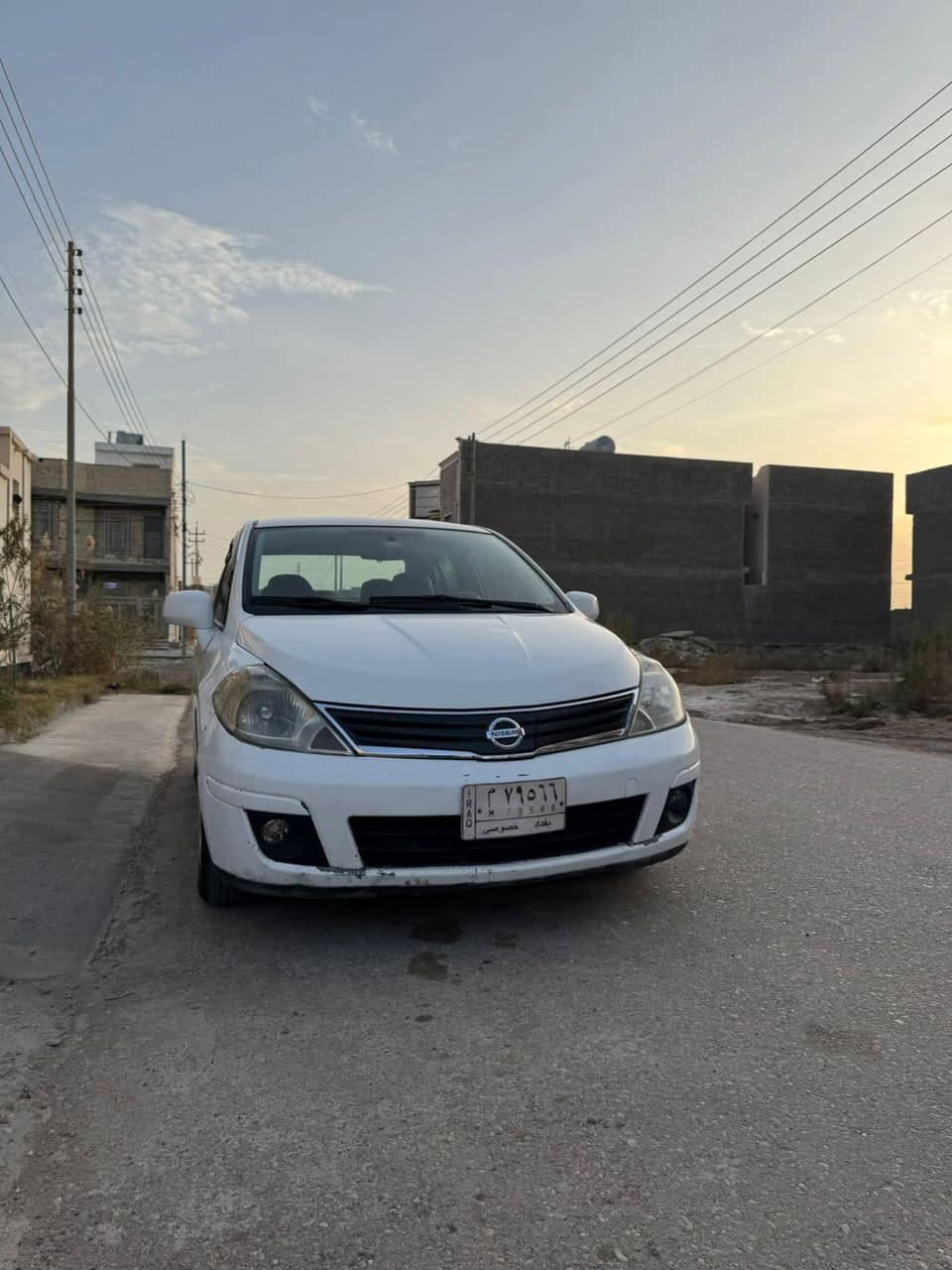 سلام عليكم 
نيسان تيدا 2012 
بيها صبغ اقل الاحزام بس نكول احزام 
سياره مكفوله من كير من محرك من ضربه 
تخم تاير جديد صدر جديد دبلات جديده  سياره مال بيت 
محركها 1800 مرغوب 
سعرها 85 وبيها مجال 
للتواصل هاذا رقمي ***********
