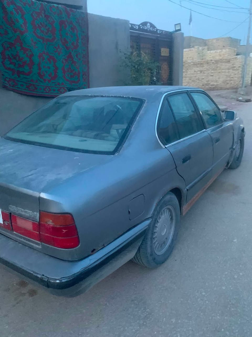 السلام عليكم 535 كير اوتو محرك مفتوح
ابيع بدون كير كيرها مبوش بس بك يجي 

1992 سنويه لحد 2028 شهر 8 باسمي …باسمي 

قيم بما يرضي الله واخذ السياره اليوم وكف كيرها و بعدني ماساحبها للبيت الله شاهد طلعت بيها للدوام و مارجعتني من تبرد تاخذ نمره طبيعي بس ابيع بدون كير  مكان السياره بابل - القاسم *********** واتساب و اتصال موجود
