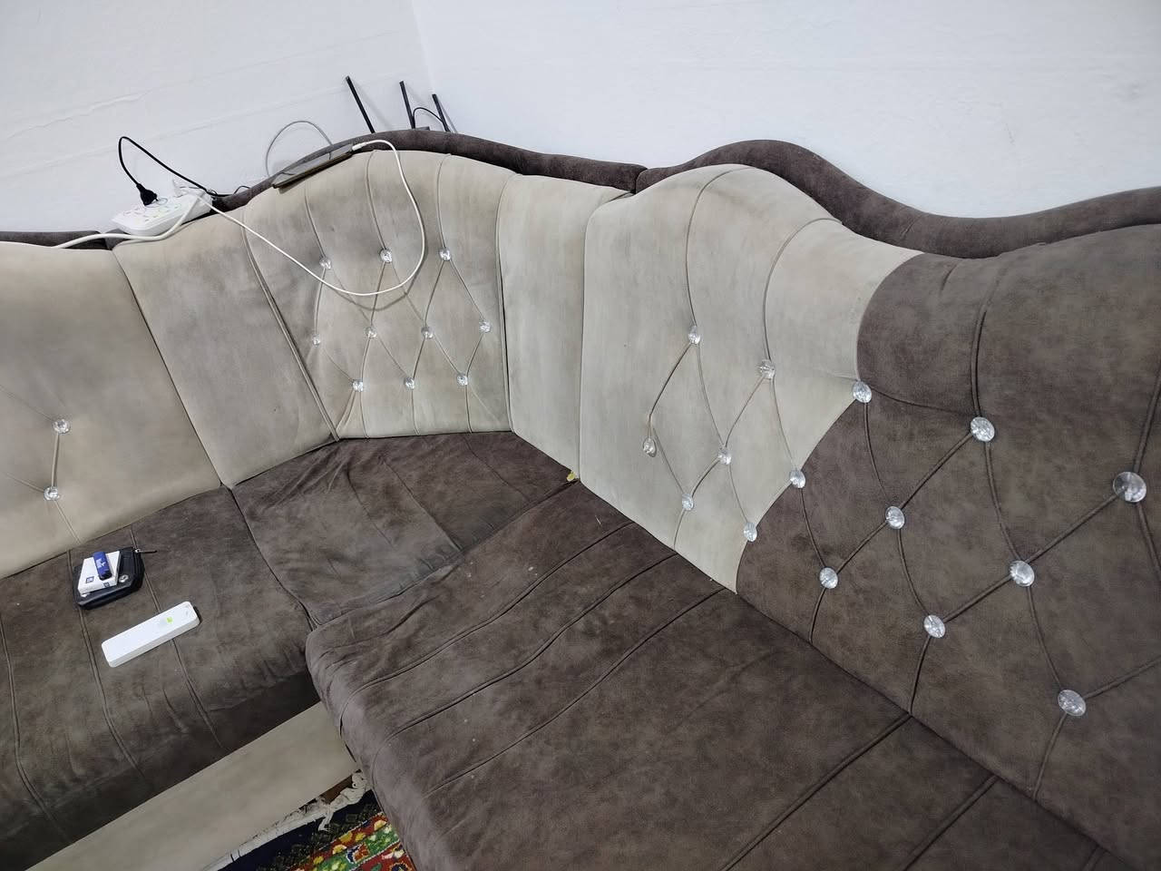 ديون للبيع السعر عالخاص


**إذا كنت صاحب هذا الإعلان وتريد حذفه لأي سبب، رجاءا أرسل رسالة إلى الدعم الفني**