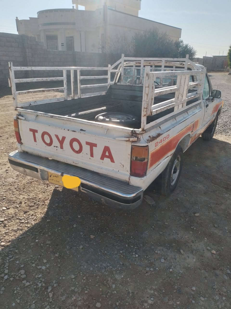 السلام عليكم ..للبيع بيكم سيارة اصلي كروسيدا موديل ٨٨ نظيفة بدون صبغ وبدون دواخل وبدون تبديل محرك مامفتوح نمره 5  كير سيارة عل ابلاد رقم صلاح الدين صدامي تخم تايرات جديدة السعر ٤٤ وبيها مجال... ملاحظة نظيفة حيل..المكان الشرقاط للاستفسار ***********/// ***********
