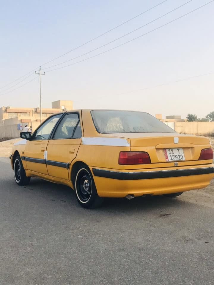 السلام عليكم للبيع او للمراوس 
 بيجو بارص مديل ١٠ سياره مرشوشه فقط رش لون جزري بدون معجون سياره مكينه وكير كارتون راديتر جديد تايرات انضاف داخل دوشمه نحله جديد كهربائيات كله شغاله درايمات حداديه جديده تبريد فقط غاز كامل سياره حلوه وكاعده سنويه ل٢٩ باسمنه السعر ٢٩ بيه مجال ***********
