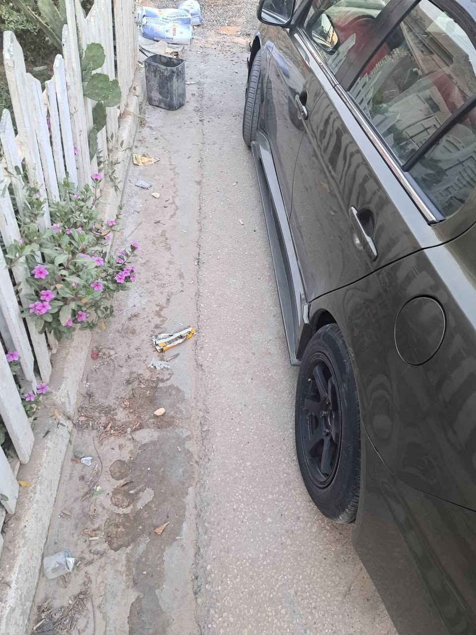 لانسر محرك ٢٠٠٠ جيتي صدر جديد تخم تاير جديد محدثة بالكامل فول مواصفات  رقم بغداد محدثة  بنيد  ودعاميات ودوس
لايتات زنون عالي ناصي  فول 

السيارة حلوة ومال جناي وحلوة 

عليها سستم سماعات وشاشة فول دمام ٨٣  وبيها مجال مكاني بغداد رقم بغداد باسمي 
سنوية ورقم جدد***********
لانسر محرك ٢٠٠٠ جيتي صدر جديد تخم تاير جديد محدثة بالكامل فول مواصفات  رقم بغداد محدثة  بنيد  ودعاميات ودوس
