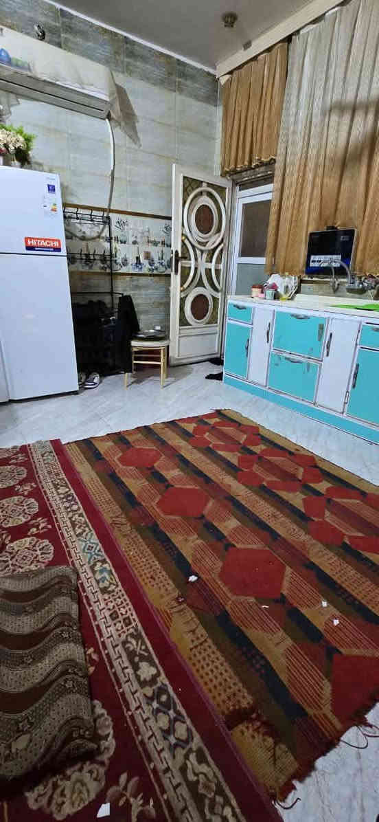 السلام عليكم بيت للبيع
مساحة البيت 300 متر
 الكوت الجديدة نزلت بترومين
 عرض الشارع ١٢ متر
 غرفتين نوم
 طابق واحد
 البناء طابوق
للاستفسار لاتصال بصاحب المنزل‏‪***********‬‏
