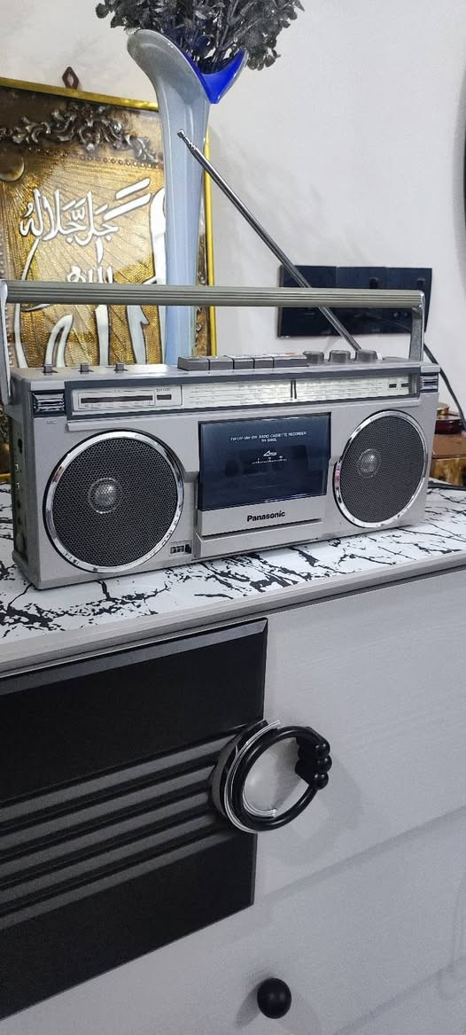 سلام عليكم 
راديو مسجل بنسونيك ياباني جديد جدا نضيف ما داخل تصليح اربع موجات مع اف ام سعر ١٢٥ الف


**إذا كنت صاحب هذا الإعلان وتريد حذفه لأي سبب، رجاءا أرسل رسالة إلى الدعم الفني**