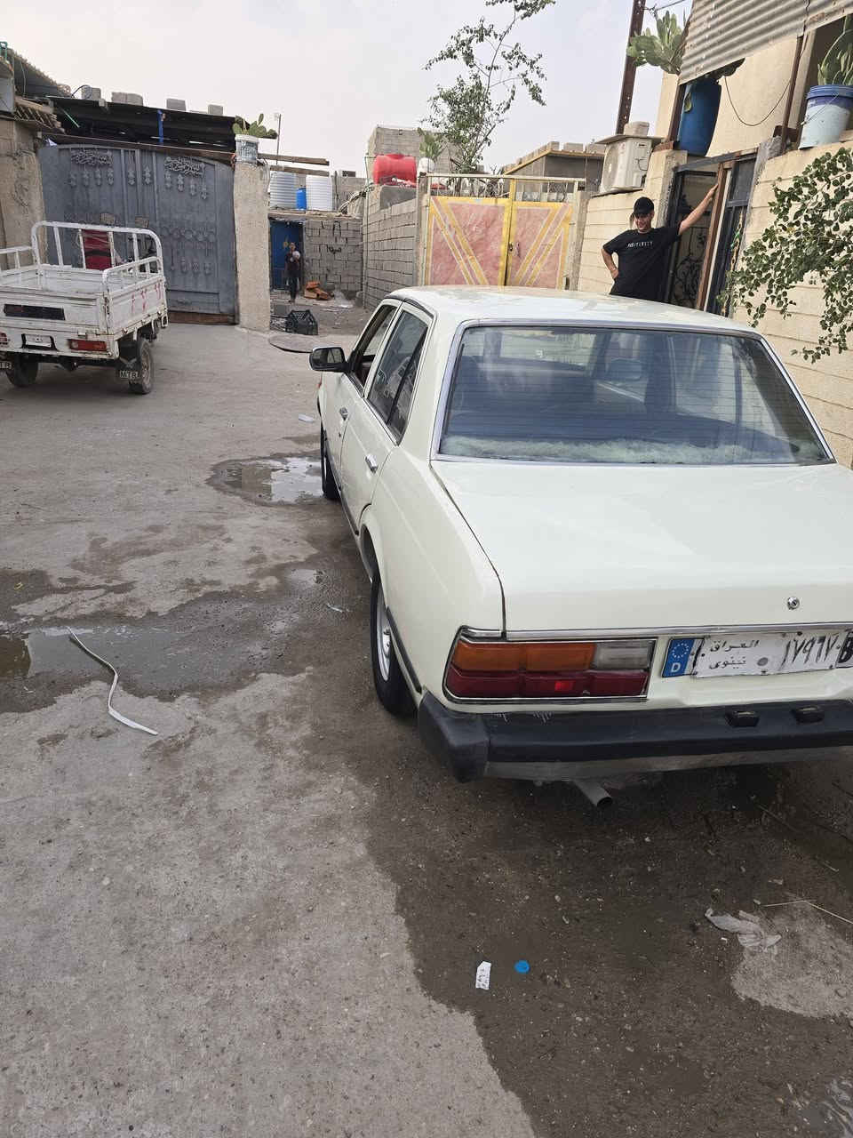 سلام عليكم
كرونه ٨١  رقم نينوه كير عادي مكينه بلاديه 
مكان بصره راعيه الشرعي بصره سعر ٢٧
هاتف *********** وتساب فقط
