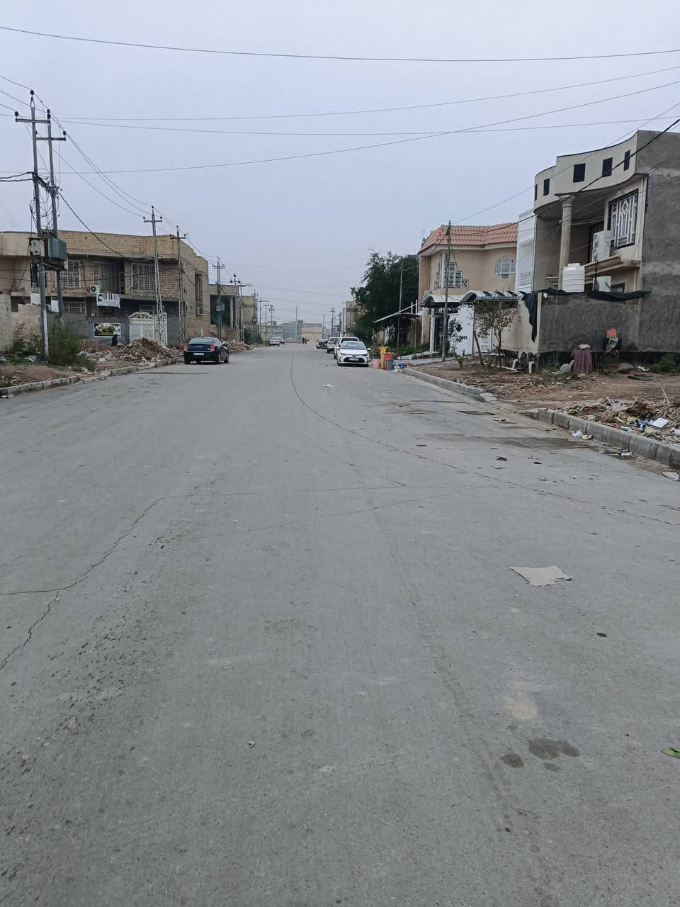 السلام عليكم
قطعة لبيع بالسياسين مساحة/ 5X20=100
بداية السياسيين 
تقع على شارع 20  مريم جيزاني
مقابيلي شارع 20 
تقع على ثلاثه شوارع 

رقم القطعة/ 2317
استفسار اتصل على رقم 
﴿﴿***********﴾﴾
﴿﴿***********﴾﴾
