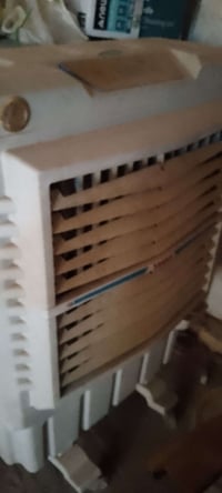 مبردة نضيفه وجديده سعر 150ستفسار 07729241995