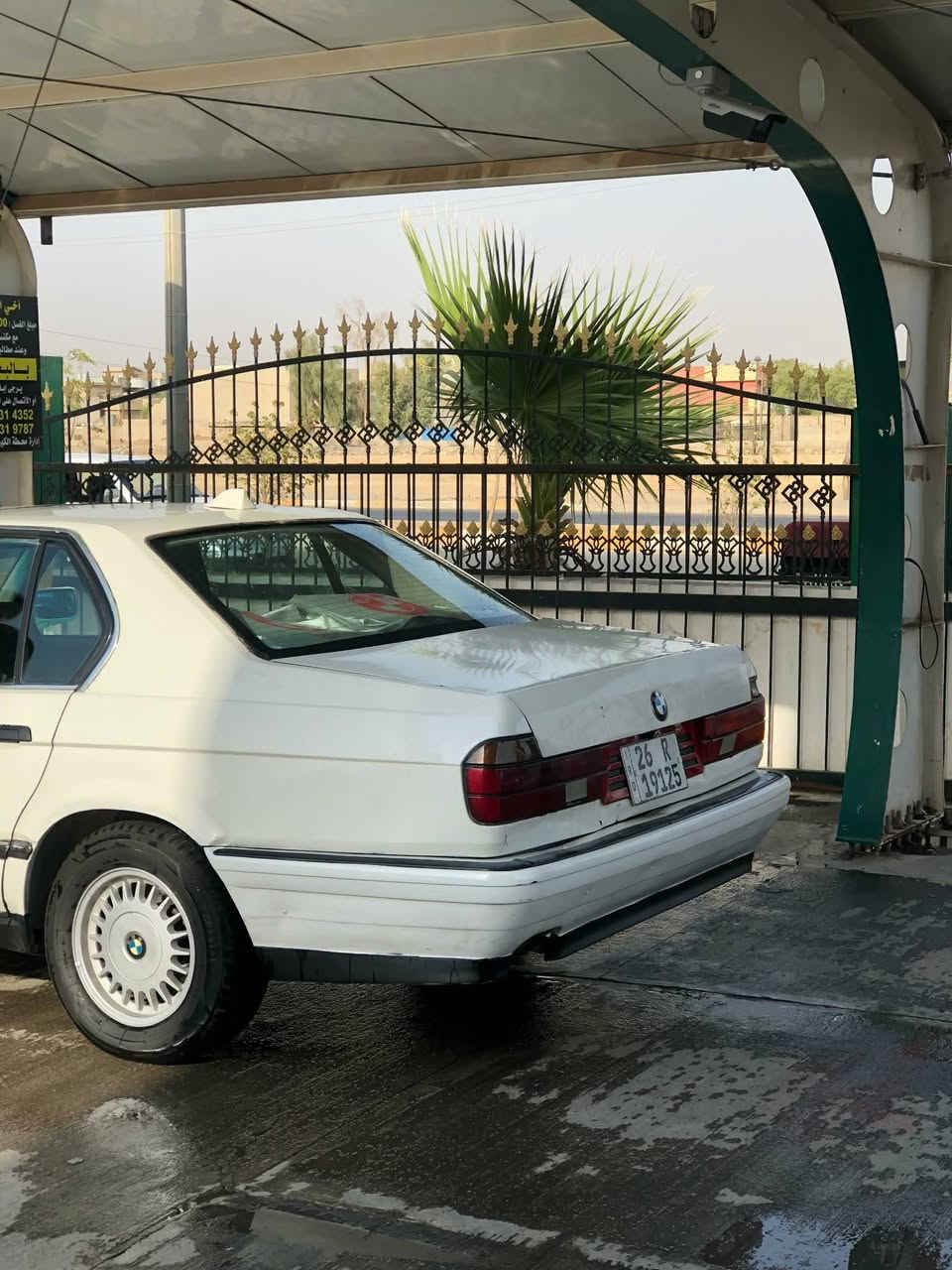 سەرتا بەناوی خودا 
                              BMW 735 V6
گێڕومەکینە بەشەرت 
ئۆتۆماتیک
چوارجام ئۆتۆ
تەبریت مەرکەزی
سڵاید
عەدەسە
زینۆن
چوار تایەو ویلی لۆک لەژێرە بیلاد
بێ دەعم و بێ لێدراو
ماڵی دۆستە
ڕەقەم و سەنەوی تا 29نوێیە

تەحویل و وەکالە بەشەرت 
نرخ 38و مەعامەلە
***********
