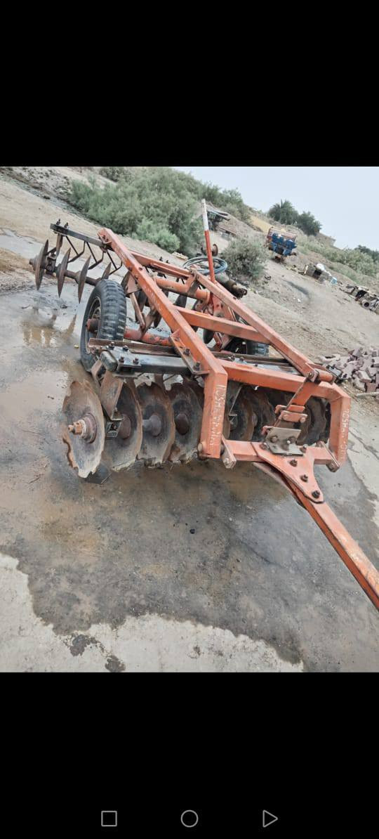 دكس حجم كبير مشتغل موسم نضيف بلادي سعر مناسب للتواصل ***********
