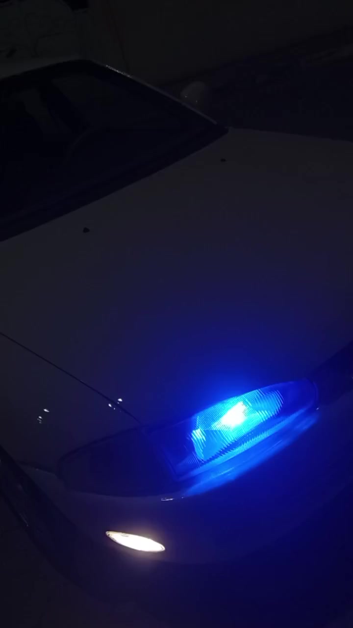 السلام عليكم بروتون موديل 2000 نضيفه خير من الله تبريد تدفه حداديه جديده كير مكينه 
خير من الله مصبوغه عام للجماليه فقط السياره خير من الله للاستفسار الاتصال على الرقم ***********
