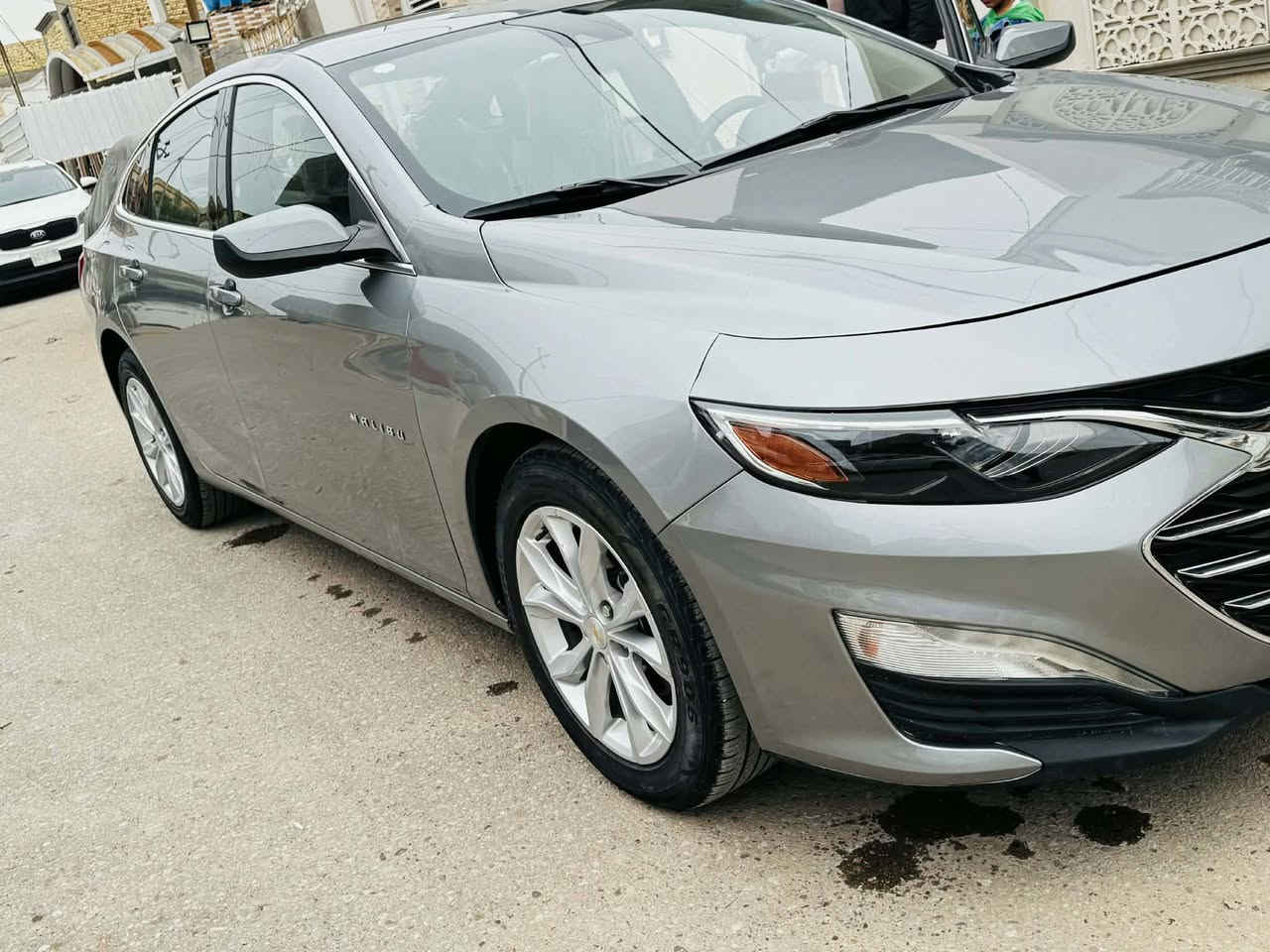 سلام عليكم ماليبو موديل 23 معوقين قاسيه حادث جاملغ بنيد بس صبغ سعر 125بيهه مجال رقم موبايل ***********
