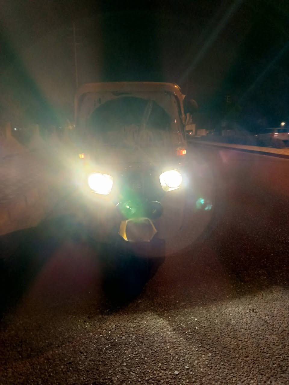 سلام عليكم لايت زنون البيع ابيض شوفت عينك 200/ واط السعر 20وبي مجال قليل العنوان ميسان المجر الكبير الاستفسار عله هاذه الرقم ***********
