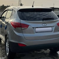 توسان للبيع سياره جاهزه من كلشي كارتون وحلوه مراتبه سياره مرقمه طبق اص...