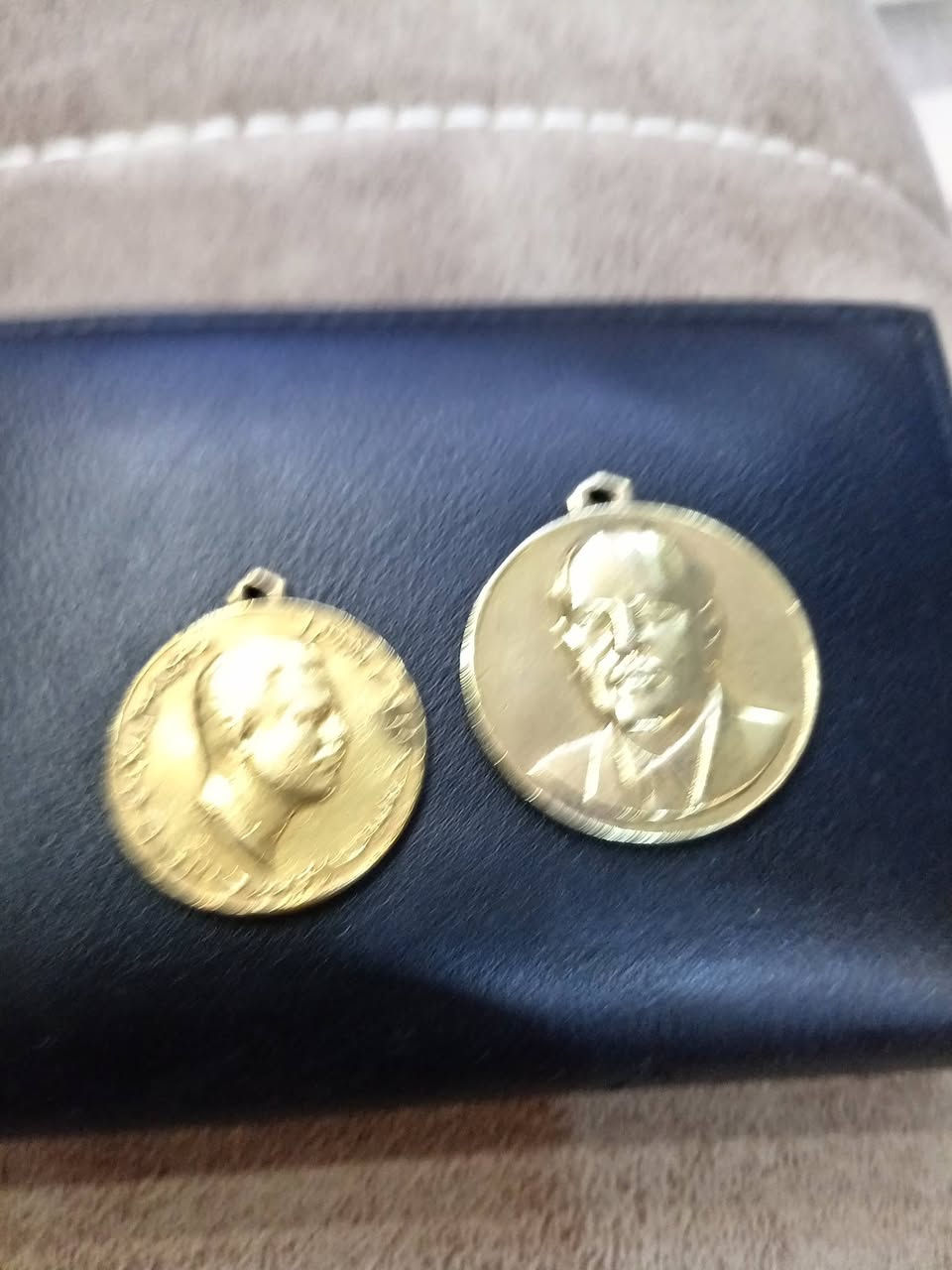 السلام عليكم للبيع مداليات العدد اثنين سعر 100


**إذا كنت صاحب هذا الإعلان وتريد حذفه لأي سبب، رجاءا أرسل رسالة إلى الدعم الفني**