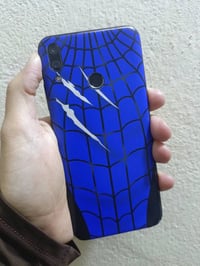 هواوي y9 2019 ذاكره128 بيه طخه ممأثره السعر45 07724656751