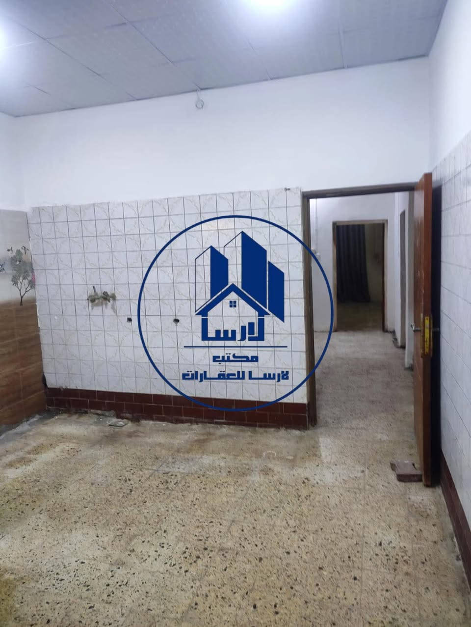 (بسم الله الرحمن الرحيم)
                           #رمضان_كريم
#اعلان_رقم302_بيت200متر_حي_الصدر_بناء_قديم_للبيع..

لمزيد من المعلومات….
زيارة مكتبنا في حي الصدر -فلكة الساعة…
او الاتصال على ارقامنا التالية:
***********-***********

#لارسا_للعقارات….
