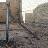 عرصه للبيع الشعله الغربي  الشارع العام التجاري  قطاع ١٣ ٠٧٧١٠٨٣١٠٢٦
