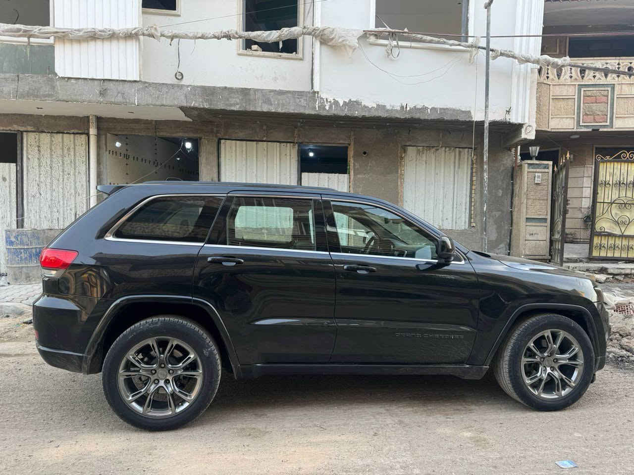 السلام عليكم
جيب كراند شيروكي
الموديل : 2014
المكينه : 3600 v6 المرغوبه
الممشى : 120 الف شرط الفحص
فول مواصفات
فتحه سقف
صندوق شفط
كشنات جلد + مخمل
تحكمات كشنات كهرباء
مري هيتر
كشنات تدفئه + تبريد + كشنات خلفيه تدفئه
شاشه كبيره
دبل اكسل 4*4
سماعات + دمام بلاد
الحادث : 3 قطع جاملغين وبنيد بدون دواخل ضرر خارجي فقط + مكينه وكير كفاله + كفاله شاصي و لغد
السياره عليه تحديث وياله srt اصل مو تجاري وتحديث بجم srt + عدسات زنون srt
عنوانها بغداد الاعظمية 
هاتف : ***********
او خاص بغداد, العراق
