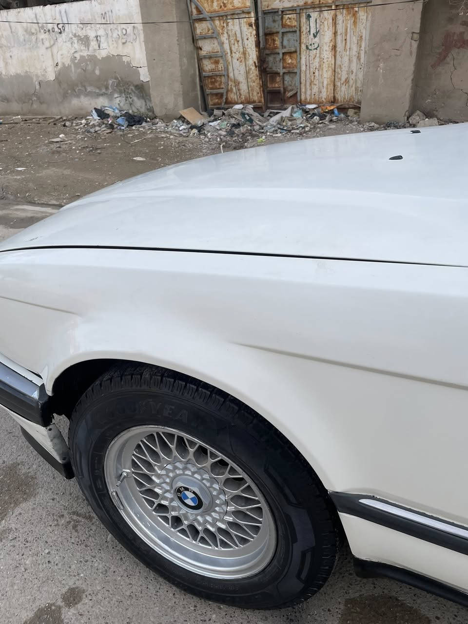 حبايب اقره التفاصيل واتصل
السلام عليكم للبيع 750i.  V12 بي إم دبليو
اصل 750 بلاديه ما محور ولا ملعوب بي. 
رقم بغداد دولي بسمي شخصياسنويه 2030
 تخم ويل كبل خليه بلادي اصلي جديد 
  محرك 5300. تنفس طبيعي بلاد  طياره وصرفها ممتاز مال 6 سلندر الجانيها يعرف 
سياره جاهزه ومكفوله من الظربه.  والكص والتبديل كلها بلاديه بس طخه بسيطه بيها بصف لباب  
كشناتها جلد غرفتها تخبل❤️
 السياره محرك واكسل بحاله جيده فقط كيرها من بارده بي صفنه. من تحمه يروح 
وللعلم شاده جديد قبل 22 يوم  بس مالي خلك ارجعله بالحله بعده بالظمان 
 سياره كهربائيات كلها بلاديه وتشتغل 
سعرها 55 وبيها مجال للشراي. 
مكانها محموديه 
***********
