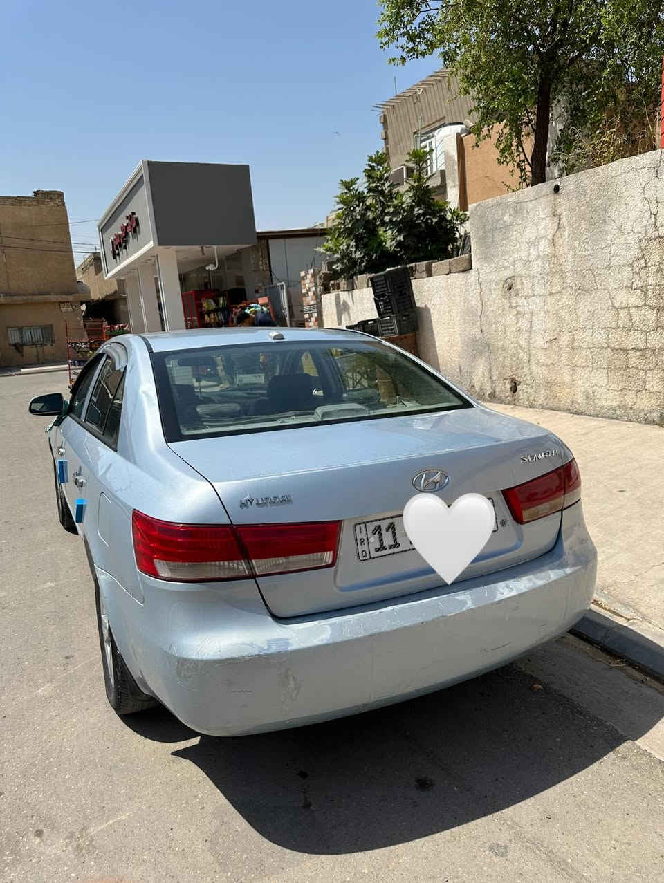 السلام عليكم سوناتا للبيع 2007محرك 2400وارد امريكي رقم بغداد دولي نضافه خير من الله مال جناي العنوان الصويره للستفسار ***********
