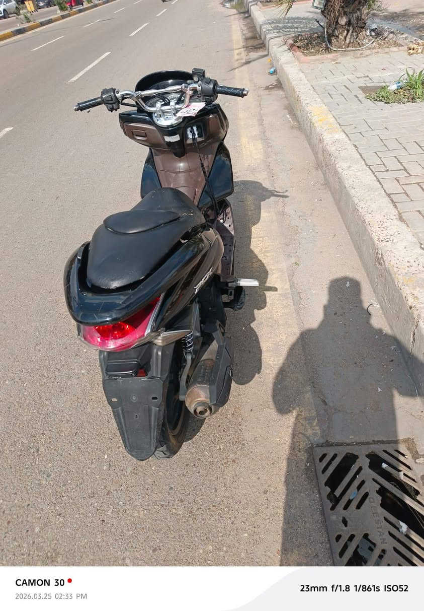 السلام عليكم دراجه بي سي اك الجيل الاول دراجه نظيفه يعني بها بعض الملاحظات فقط السعر 950 وبيها مجال*********** ملاحظه العنوان بلديات
