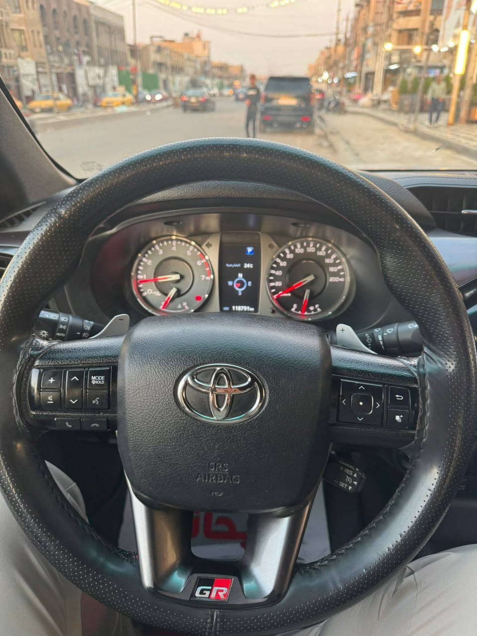 تويتا هايلوكس GR موديل 2023 
مواصفات معروفه 
والسونار مرفق مع الصور 
رقم اربيل بأسمي هزه جديده
سياره جديده على ايدي

🛑السعر سوي تعليق يصل مباشرة 🤖 

عنوان بغداد البنوك 

رقم صاحب السيارة 
***********
