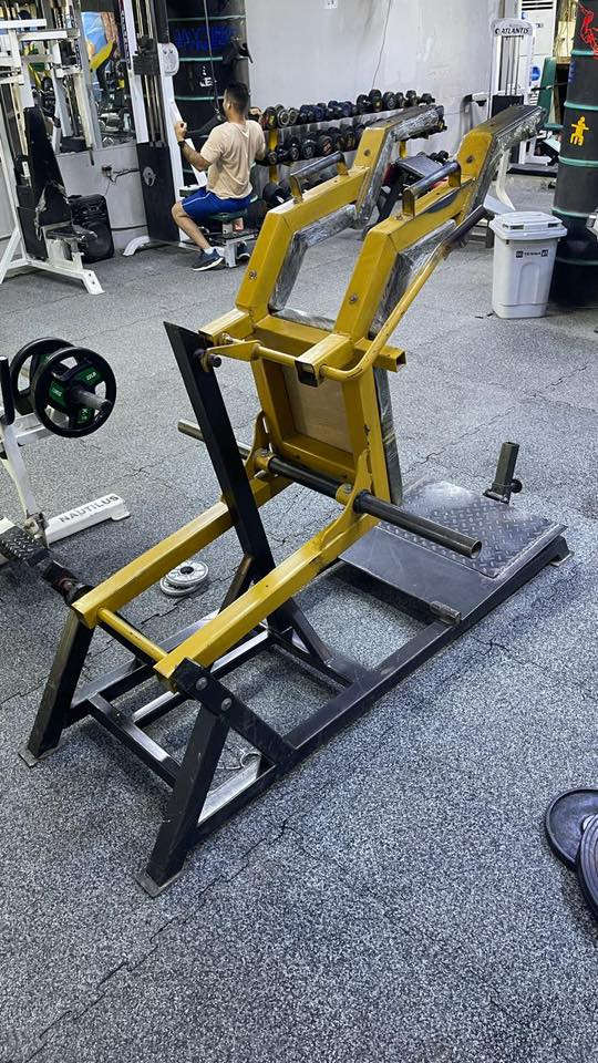 سلام عليكم جهازين للبيع عمل عراقي من فريد الي في مجمع مشن
سحب من الاعلى 

وهاك باك 

سعره 750 الف وبيهن مجال

للتواصل واتساب

***********
