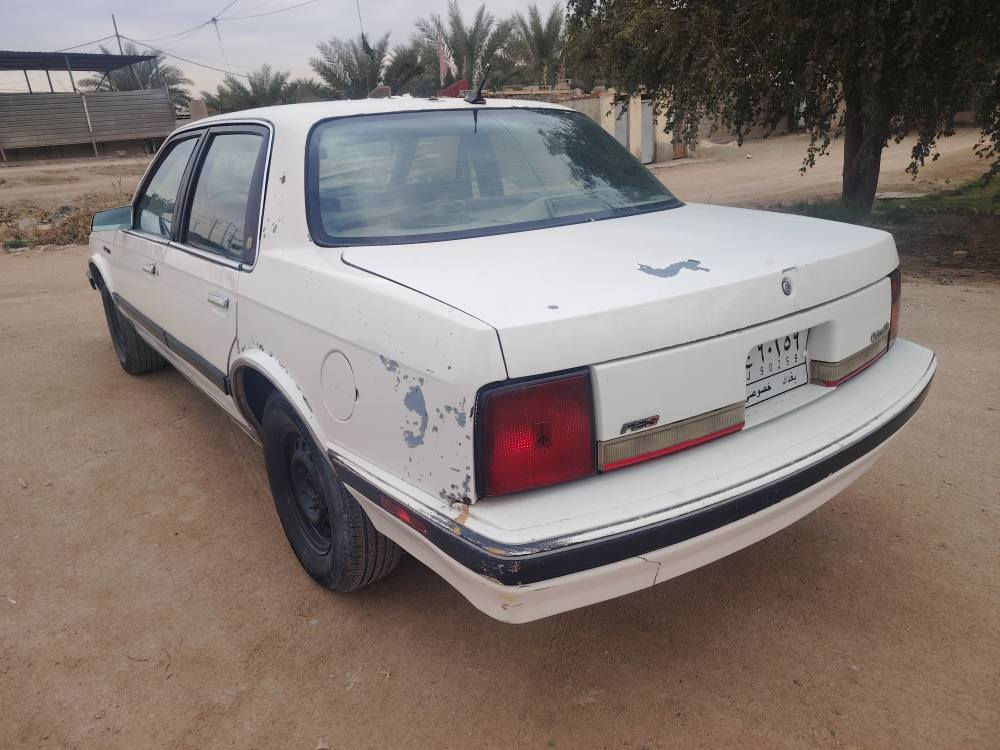 اولدز 90 رقم بغداد الماني مشروع وطني كير محرك 3400 جدد مكفوله من الضرر والصبغ غرفه جديده تدفئه تبريد ثلج حداديه جديده تراي حلو وين ميعجبك مابيها نقص السعر 38$ وبيها مجال بسيط مكاني بابل الحصوة *********** حلة, بابل
