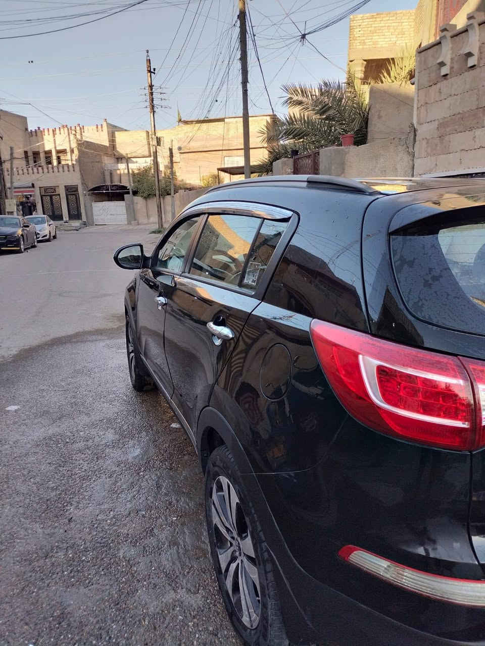 السلام عليكم كيا سبورتج ٢٠١١اربيل رقم جديد بسمنا مكينة كير تبريد كشر كلة مكفول تحكم جهتين صدر نضيف كهربائيات كلهة شغالة تخم تاير  بيهة ومثل ما مبينة الصور صار اكثر من ٨ سنوات عدنا مكانها ال  ،شرطة الرابعة للاتصال *********** السعر ١٢٠
