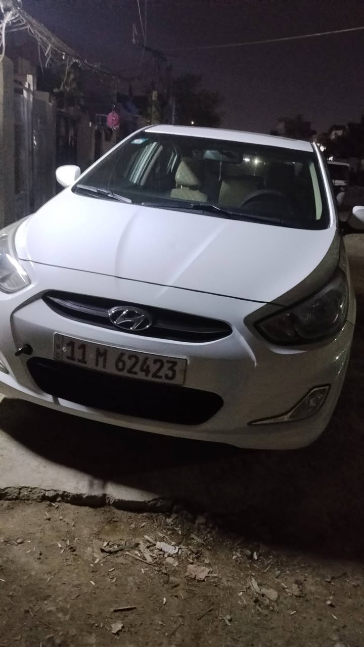 السلام عليكم اكسنت موديل2016 خليجي محرك 1600 بيها بارد جاماغ امامي ايمن  السعر 112 ورقه 
الهاتف ***********
