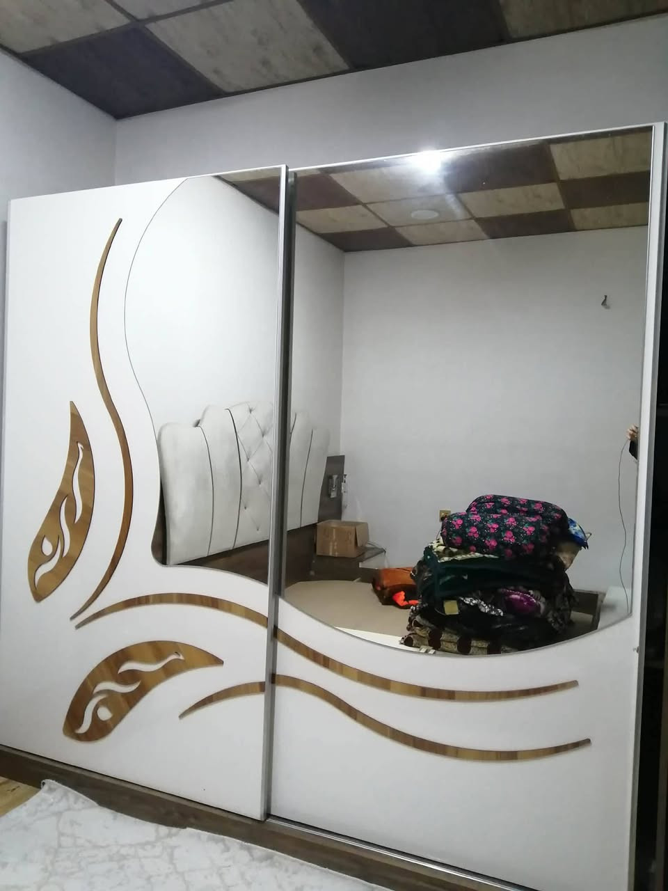 تاقمێکی تازەوجوان
دۆشەکی لەگەڵ نیە 250هەزار
سلێمانی


**إذا كنت صاحب هذا الإعلان وتريد حذفه لأي سبب، رجاءا أرسل رسالة إلى الدعم الفني**