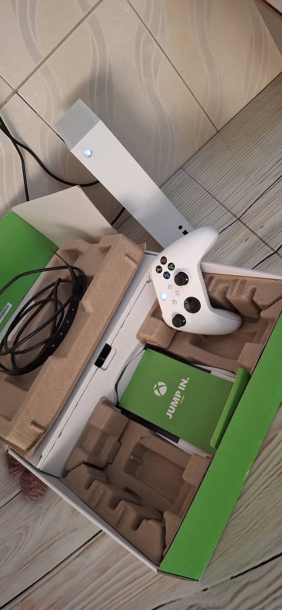 Xbox series s
للبيع استعمال قليل جدا 
باقي اشتراك شهرين 
نظافة فول
السعر ٢٦٠
مكاني كركوك


**إذا كنت صاحب هذا الإعلان وتريد حذفه لأي سبب، رجاءا أرسل رسالة إلى الدعم الفني**