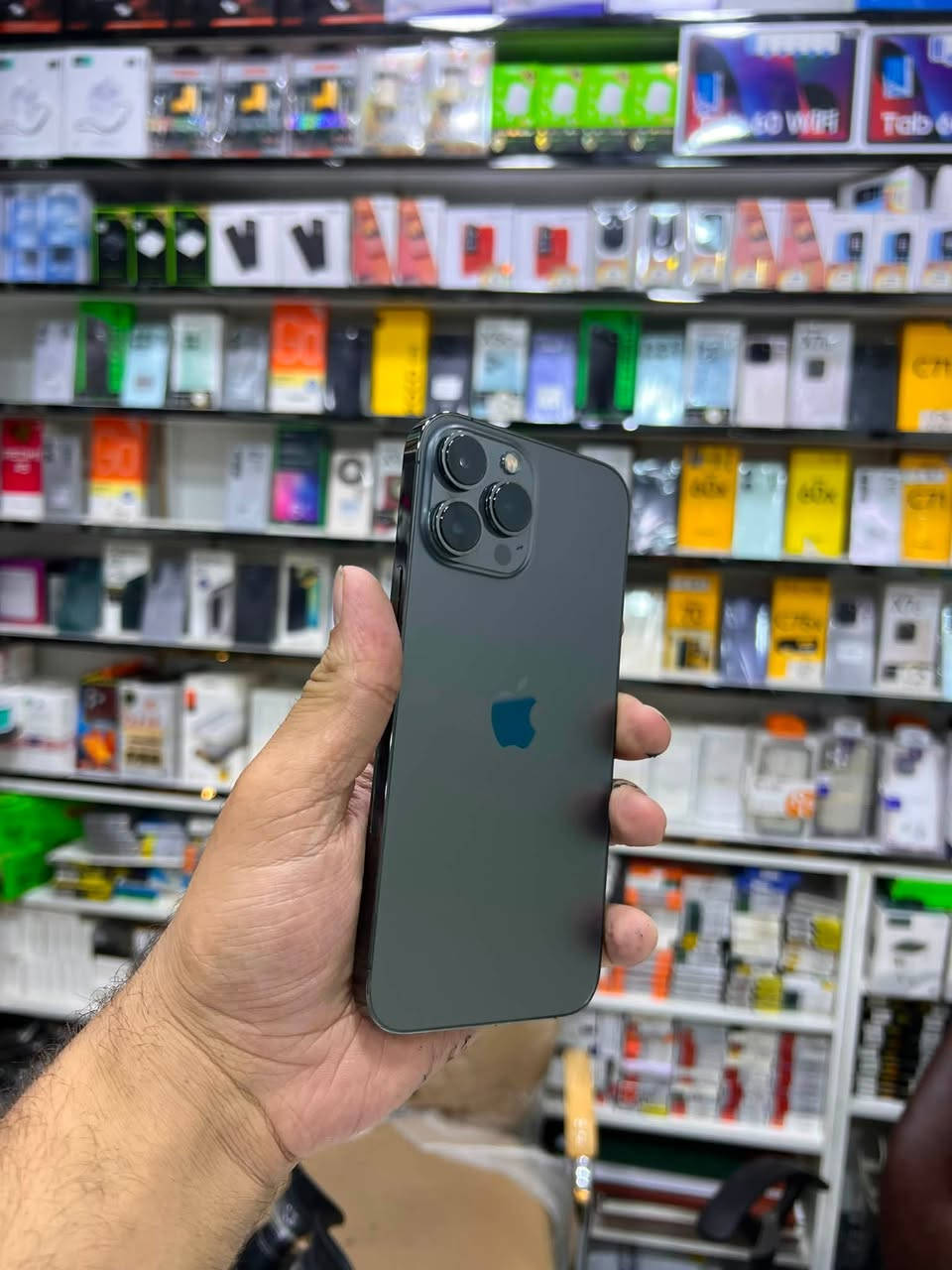 📱 iPhone 13 Pro Max

✨ المواصفات:
🔹 السعة: 256GB
🔹 نسبة البطارية: 93 % 🔋
🔹 نسخة امريكي 
🔹 الملحقات: الكارتون فقط
🔹 الجهاز بحالة ممتازة، نظيف وجاهز للاستخدام.

💥 السعر 🔥🔥🔥
📩 راسلنا لمعرفة السعر 

✅ متوفر الآن لدى علاء للهاتف النقال

♻️ كما نشتري جميع الهواتف المستعملة بأفضل الأسعار مع تقييم فوري ودفع نقدًا.

💳 ويتوفر لدينا التقسيط لحاملي:
✔️ ماستر كارد الرافدين
✔️ ماستر كارد الرشيد

📍 العنوان:
واسط – الزبيدية – الفلكة، مقابل منفذ أروك
علاء للهاتف النقال

📞 للاستفسار أو الحجز أو مراسلتنا عبر واتساب:

📲 ***********
📲 ***********
