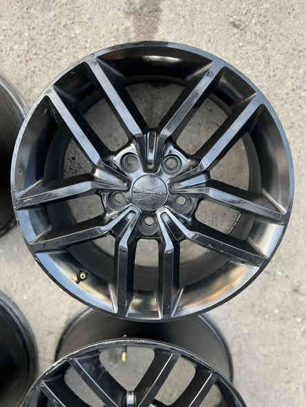 ويل جيب درونكو حجم 18  السعر 250$ بها مجال
العنوان دهوك *********** ***********
