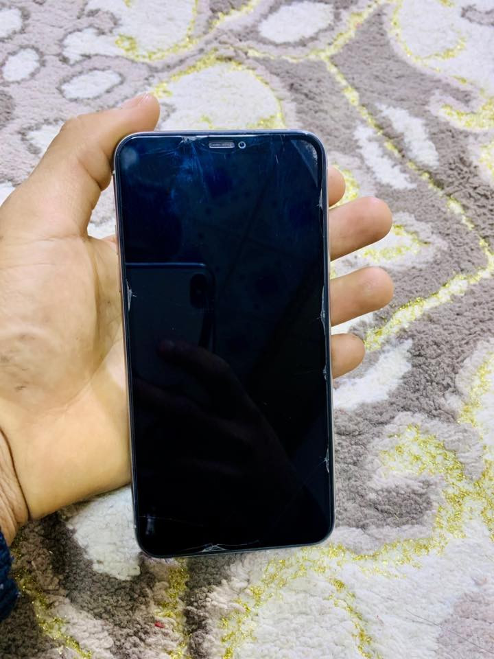 سلام عليكم ايفون 11برو ماكس ذاكره 256 نموذج mأمريكي مكفول فقط مبدل بطاريه وبطاريته 100يخبل بالشحن نضافته 95‎%‎ المكان ميسان السعر 375 وبيه مجال


**إذا كنت صاحب هذا الإعلان وتريد حذفه لأي سبب، رجاءا أرسل رسالة إلى الدعم الفني**