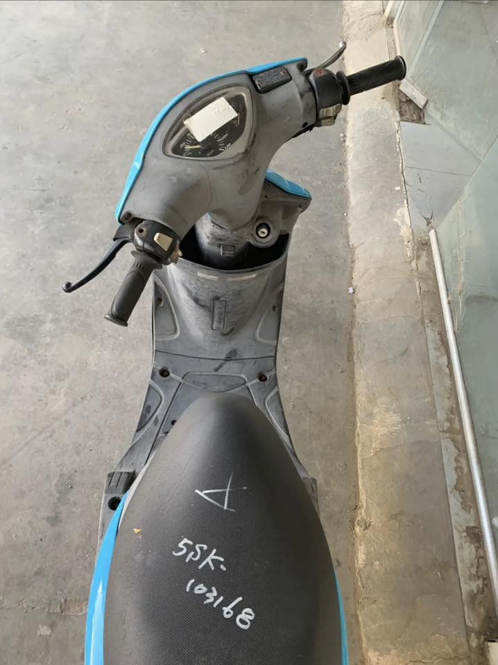 سلام عليكم عدله سمائيه للبيع مال رمبه صارله شهر من نازله ورقه موجوده دراجه مكفوله كفاله عامه  ‭0782 300 4086‬
