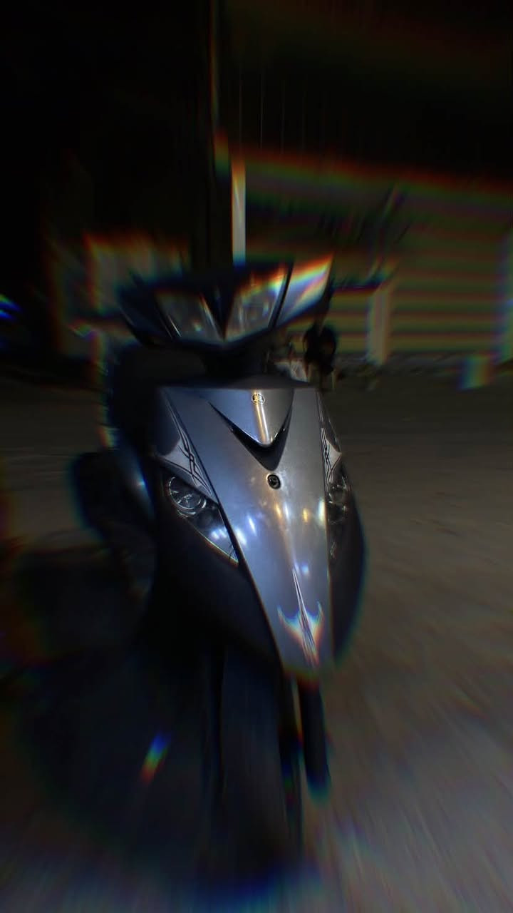 ثـعلب للبيع الدراجه ناعمه كهربأيات كلها شغاله دراجه ناعمه المكينه مكفوله بس مفتوحه مبدل بيها چواكيچ فقط تجي تفحص وتاخذ سعر 500 بيها مجال بصيط متواجد وات فقط
*********** 
تمتم .
